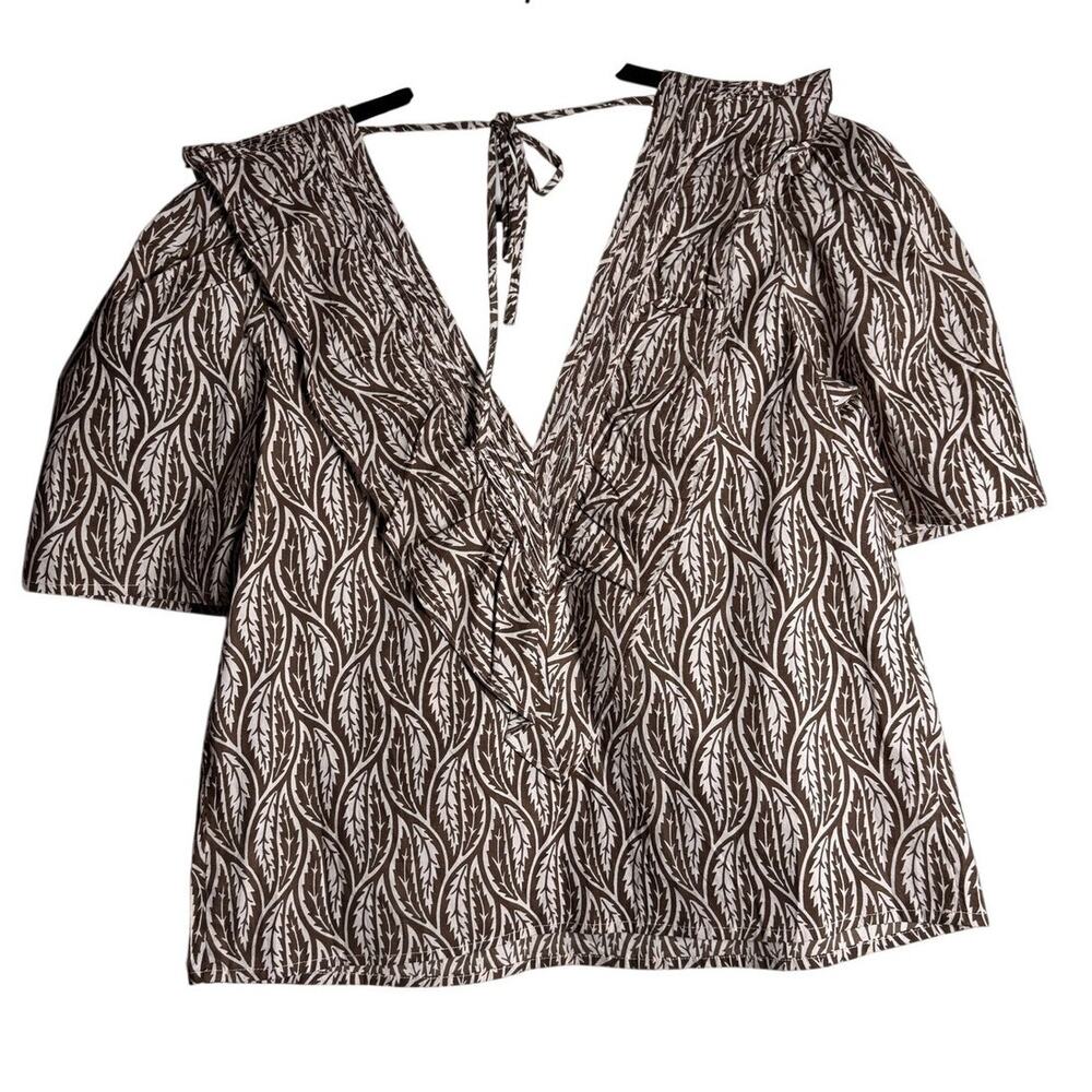 ST. ROCHE Sabine Top NWT $225  Ruffled Double V Neck in Cold Brew Size 8 - Picture 3 of 8